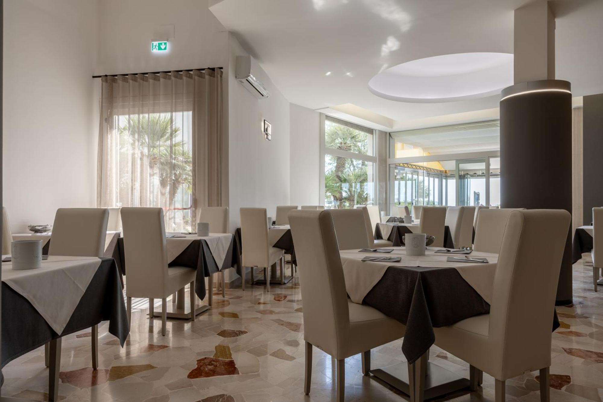 Hotel Continental Caorle Esterno foto