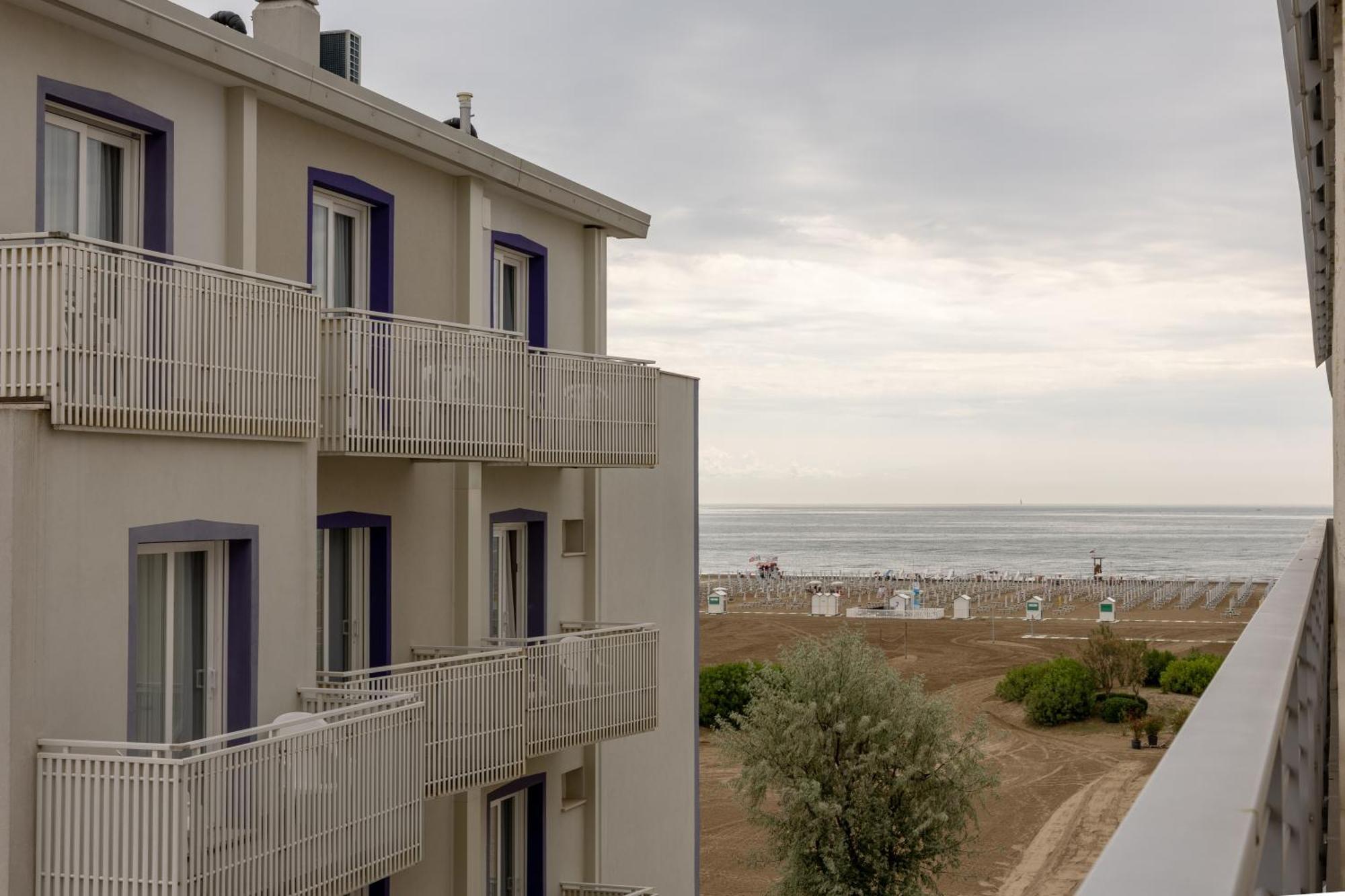 Hotel Continental Caorle Esterno foto
